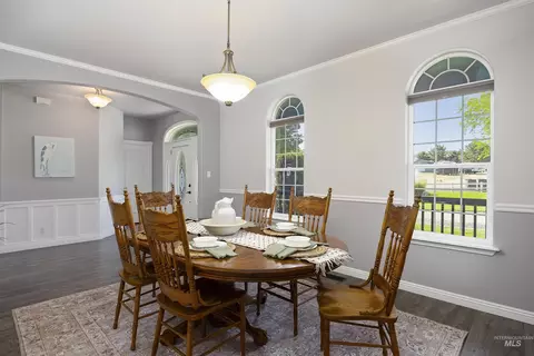 Dining - 3716 N 2544 E, Twin Falls, ID 83301 photo 2 of 3