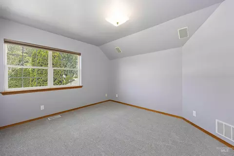 Bedroom - 3716 N 2544 E, Twin Falls, ID 83301 photo 3 of 4