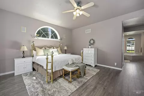 Bedroom - 3716 N 2544 E, Twin Falls, ID 83301 photo 2 of 4