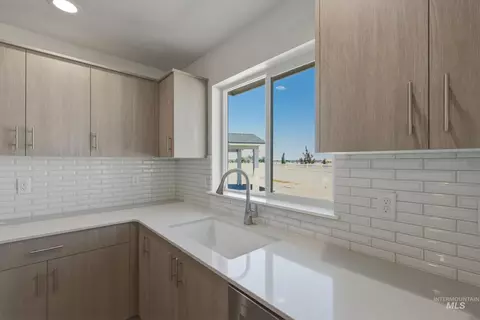 Kitchen - 7284 W Trumbull Ct, Eagle, ID 83616 photo 5 of 5