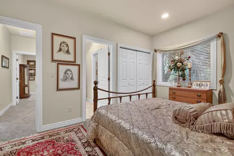 Bedroom - 1670 S Willow Lake Way, Eagle, ID 83616 photo 4 of 4