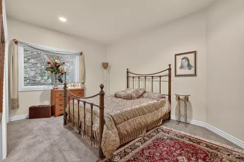 Bedroom - 1670 S Willow Lake Way, Eagle, ID 83616 photo 3 of 4