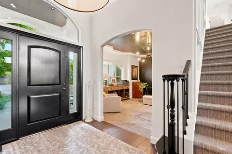 Entry Way - 1100 S Arbor Island Way, Eagle, ID 83616 photo 2 of 5