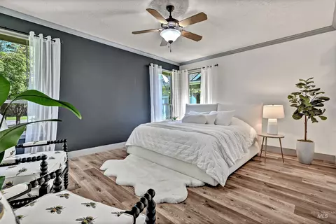 Bedroom - 830 E Thunderbird Ct, Eagle, ID 83616 photo 1 of 5