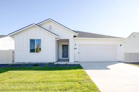 14092 Shiny Spruce St, Caldwell, ID 83607
