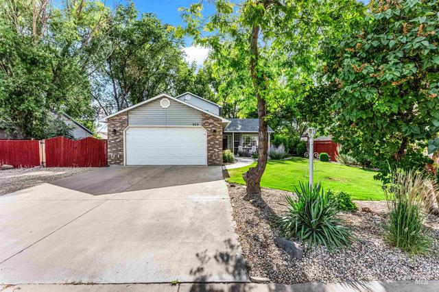 908 S 25th St, Nampa, ID 83686