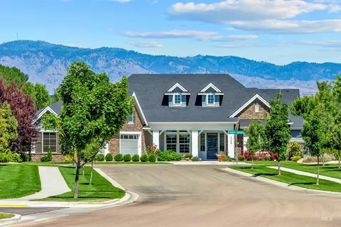 2288 N Fountainhead Way, Eagle, ID 83616