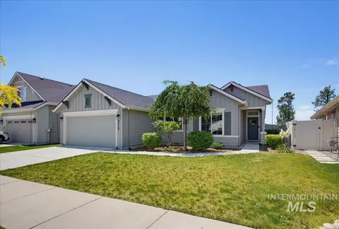 5317 W Lockner Dr, Eagle, ID 83616