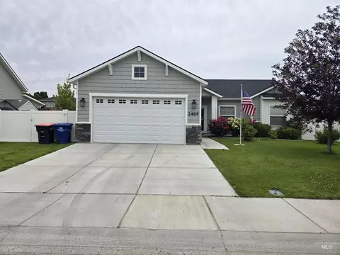 2464 Village St, Twin Falls, ID 83301