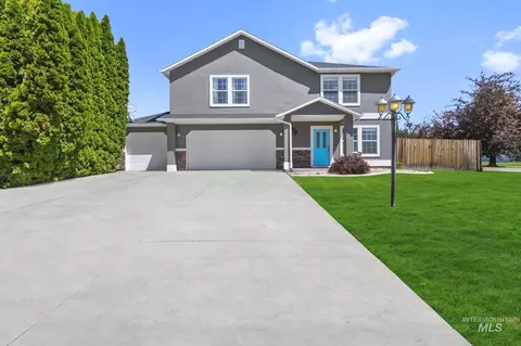 8056 E Mckenzre St, Nampa, ID 83687