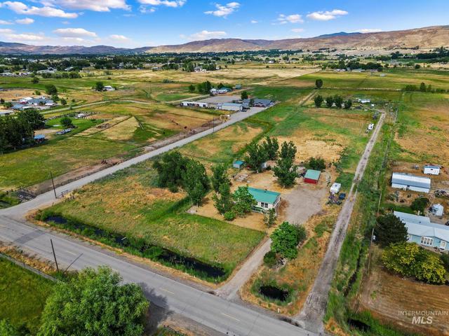 3680 S Mill Rd, Emmett, ID 83617