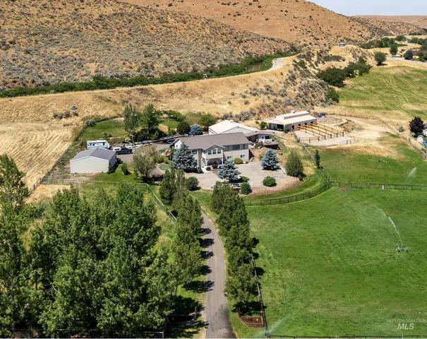 4255 Valley View Rd, Emmett, ID 83617
