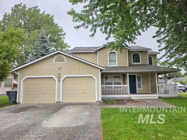 930 N 14th E, Mountain Home, ID 83647