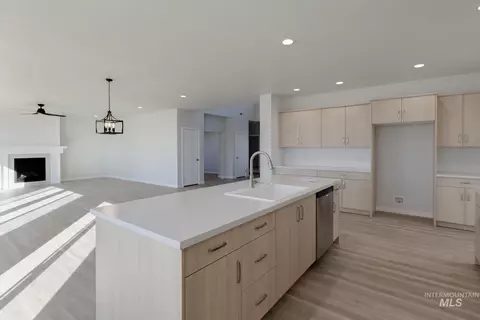 7272 W Trumbull Ct, Eagle, ID 83616 photo 5