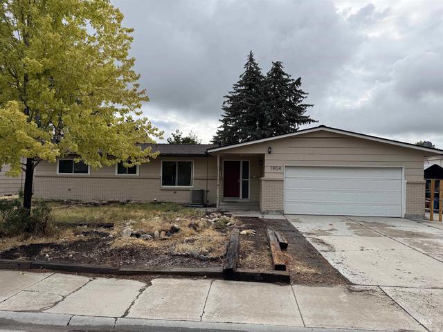 1904 NW 8th St, Meridian, ID 83646