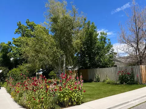 Exterior - 604 8th Ave E, Jerome, ID 83338 photo 11 of 11