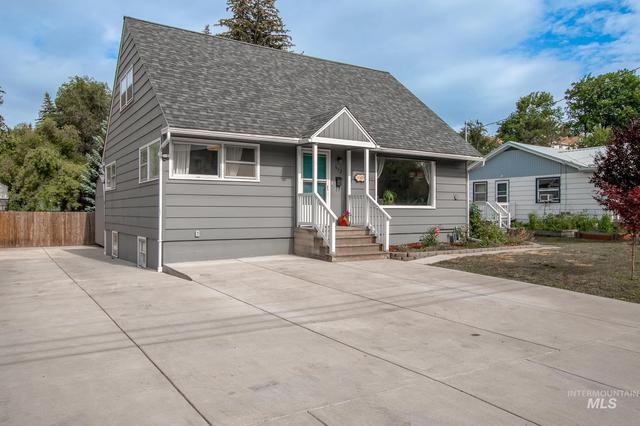 612 S Logan, Moscow, ID 83843