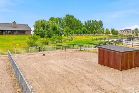 653 W Heikes Ln, Eagle, ID 83616 photo 29