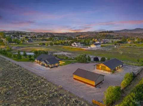 653 W Heikes Ln, Eagle, ID 83616 photo 24