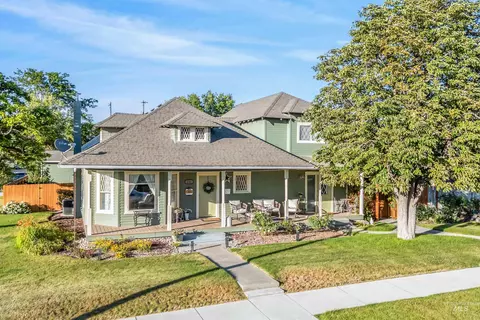 226 9th, Buhl, ID 83316
