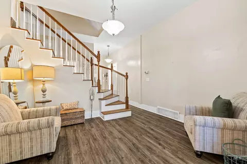 Entry Way - 226 9th Ave N, Buhl, ID 83316 photo 4 of 6
