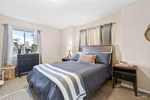 Bedroom - 226 9th Ave N, Buhl, ID 83316 photo 1 of 8