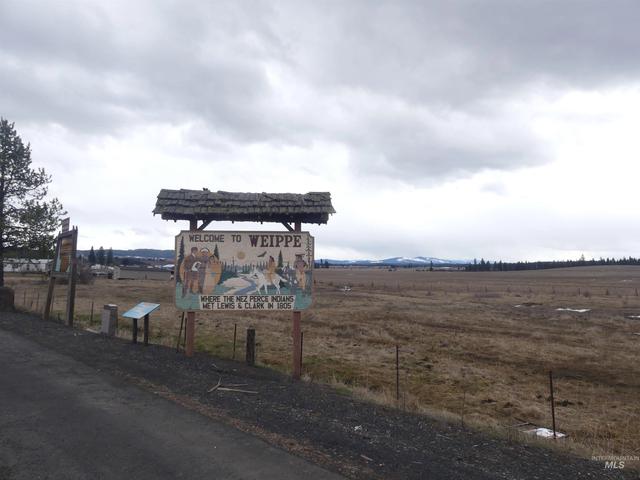901 W Pierce Ave, Weippe, ID 83553