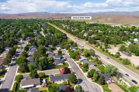 2687 E Alpomado St, Eagle, ID 83616 photo 40