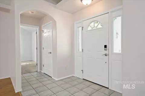 2687 E Alpomado St, Eagle, ID 83616 photo 6