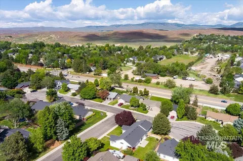 2687 E Alpomado St, Eagle, ID 83616 photo 38