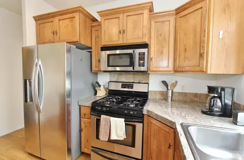 Kitchen - 689 Triumph Dr, Middleton, ID 83644 photo 2 of 4