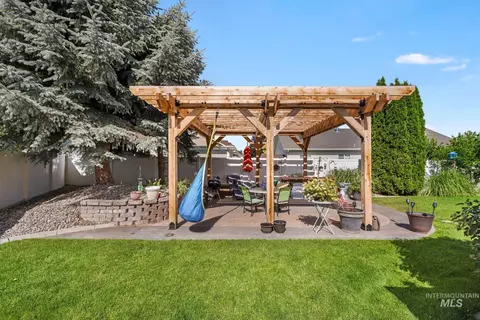 Exterior - 467 Wildrose Loop, Twin Falls, ID 83301 photo 9 of 12