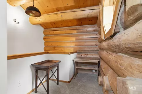 Entry Way - 246 Timberline Rd, Hailey, ID 83333 photo 1 of 1