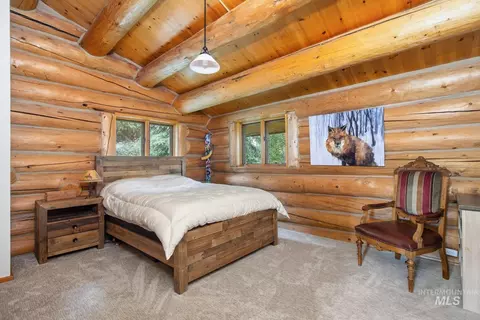 Bedroom - 246 Timberline Rd, Hailey, ID 83333 photo 3 of 4