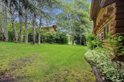 Exterior - 246 Timberline Rd, Hailey, ID 83333 photo 4 of 5