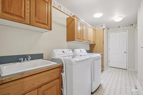Other - 2247 E Gleneagle Dr, Eagle, ID 83616 photo 7 of 14