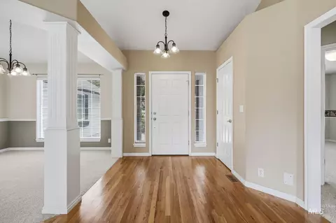 Entry Way - 2247 E Gleneagle Dr, Eagle, ID 83616 photo 1 of 1