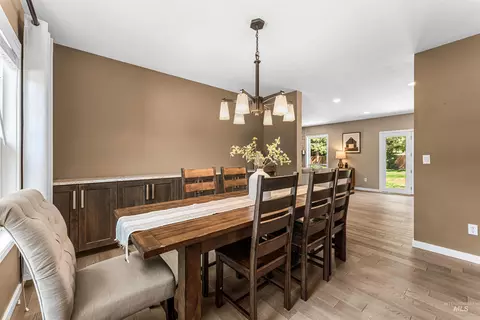 Dining - 1660 E Brunswick Dr, Eagle, ID 83616 photo 2 of 2