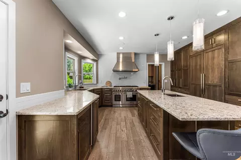 Kitchen - 1660 E Brunswick Dr, Eagle, ID 83616 photo 3 of 7