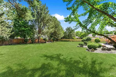 Exterior - 1660 E Brunswick Dr, Eagle, ID 83616 photo 8 of 10