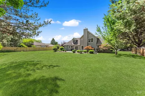 Exterior - 1660 E Brunswick Dr, Eagle, ID 83616 photo 9 of 10