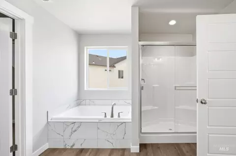 Bath - 7271 W Trumbull Ct, Eagle, ID 83616 photo 4 of 4