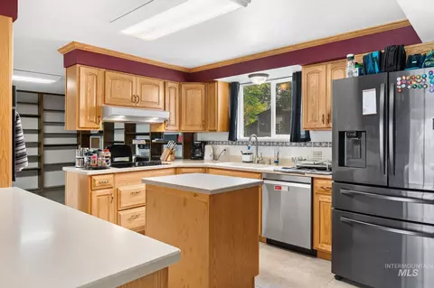 Kitchen - 18338 Pride Ln, Caldwell, ID 83607 photo 1 of 3