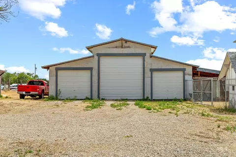 Exterior - 18338 Pride Ln, Caldwell, ID 83607 photo 10 of 12