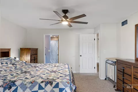 Bedroom - 18338 Pride Ln, Caldwell, ID 83607 photo 2 of 3