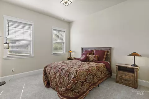 Bedroom - 6810 N Winward Ave, Eagle, ID 83616 photo 3 of 7