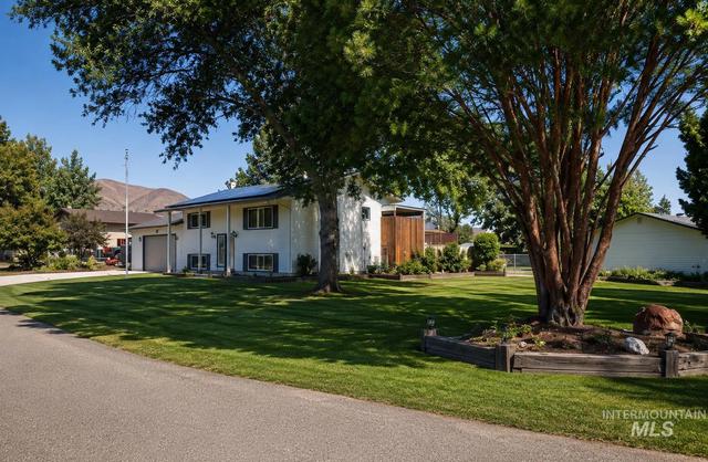 101 Vista Ln, Horseshoe Bend, ID 83629