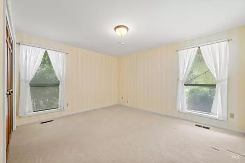 Bedroom - 2333 Table Rock Rd, Boise, ID 83712 photo 2 of 4