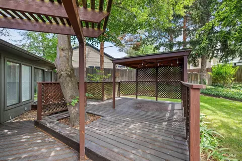 Exterior - 2333 Table Rock Rd, Boise, ID 83712 photo 8 of 11