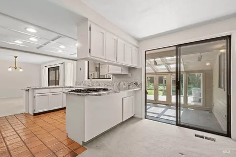 Kitchen - 2333 Table Rock Rd, Boise, ID 83712 photo 6 of 6